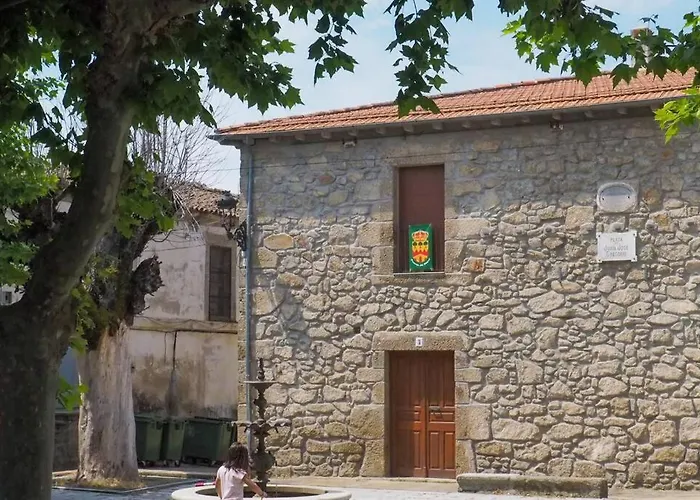 El Bosque De Los Romanos 아파트 *