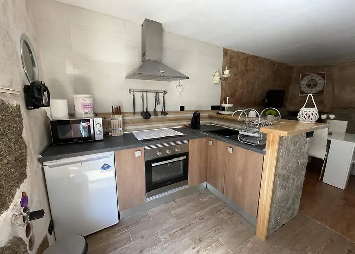 El Bosque De Los Romanos * 푸에르토데베자르